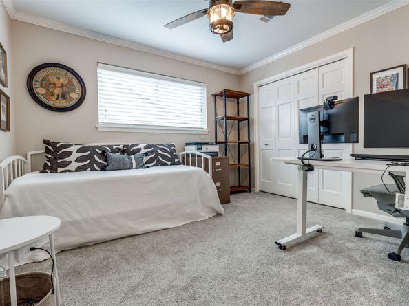 2827 Fontana Drive, Houston TX 77043