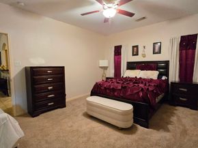 2111 Davis Street, Houston TX 77026