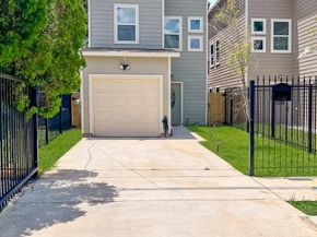 4420 Elmwood Street, Houston TX 77051