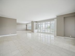 1100 Uptown Park Boulevard 23, Houston TX 77056