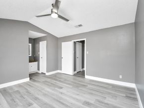 12300 Brookglade Circle 127, Houston TX 77099