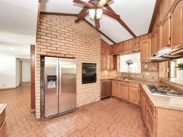 10214 Moorberry Lane, Houston TX 77043