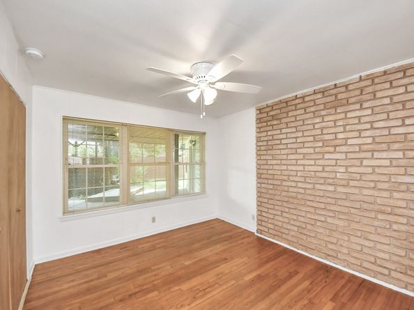 10214 Moorberry Lane, Houston TX 77043