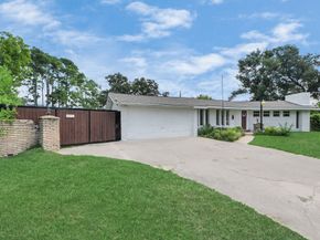 10214 Moorberry Lane, Houston TX 77043