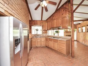 10214 Moorberry Lane, Houston TX 77043
