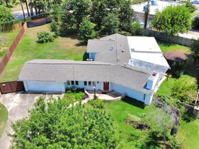 10214 Moorberry Lane, Houston TX 77043