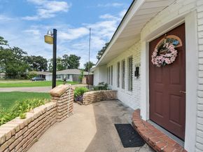 10214 Moorberry Lane, Houston TX 77043