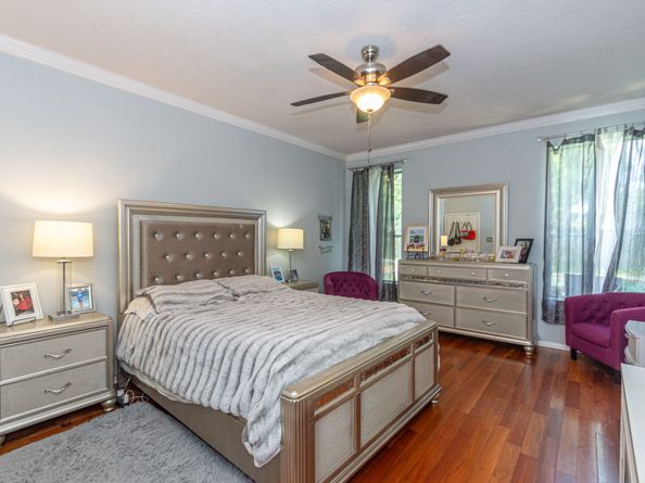 4503 Sugar Bars Drive, Friendswood TX 77546
