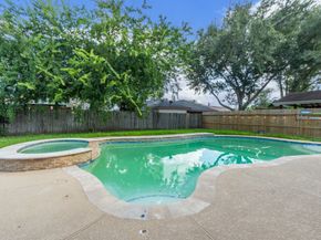 4503 Sugar Bars Drive, Friendswood TX 77546