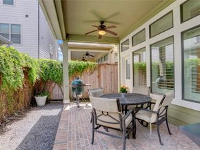 6604 Eureka Street, Houston TX 77008