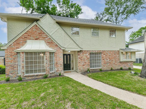 2018 Pine River Drive, Houston TX 77339