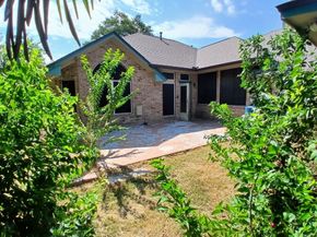 1106 Rocky Creek Drive, Pflugerville TX 78660
