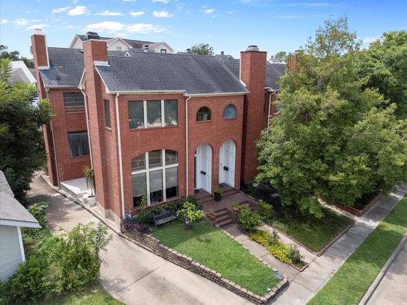 6311 Westcott Street, Houston TX 77007