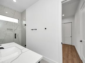 5520 Chapman Street, Houston TX 77009