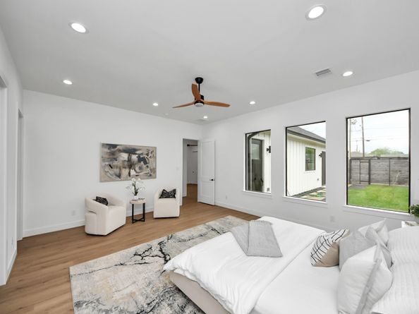 5520 Chapman Street, Houston TX 77009