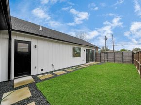 5520 Chapman Street, Houston TX 77009