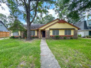 5907 Darkwood Drive