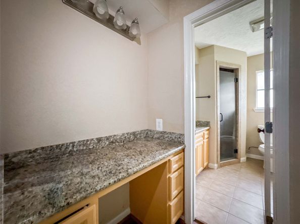 5907 Darkwood Drive, Houston TX 77088