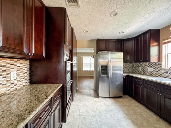 5907 Darkwood Drive, Houston TX 77088
