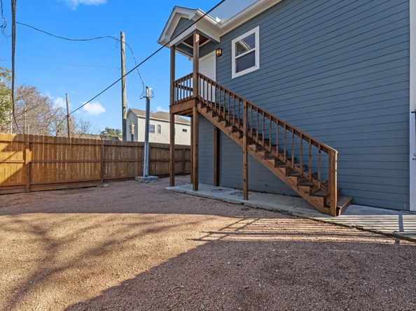 501 Cordell Street, Houston TX 77009