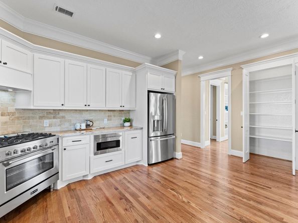 501 Cordell Street, Houston TX 77009