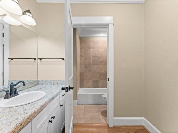 501 Cordell Street, Houston TX 77009