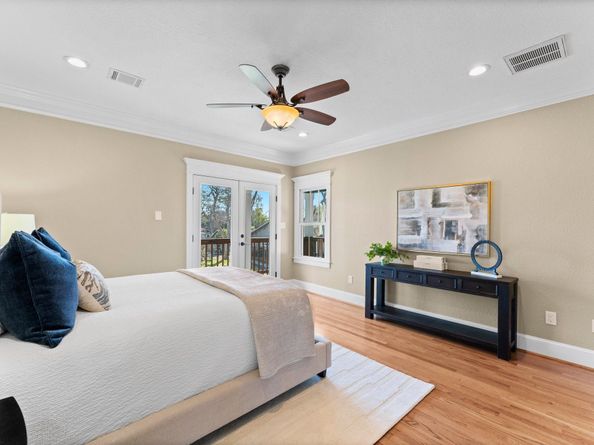 501 Cordell Street, Houston TX 77009