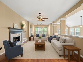 15015 Cozy Hollow Lane, Houston TX 77044