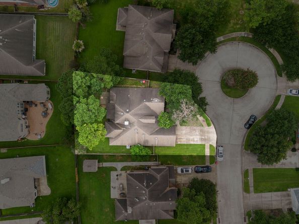 15015 Cozy Hollow Lane, Houston TX 77044