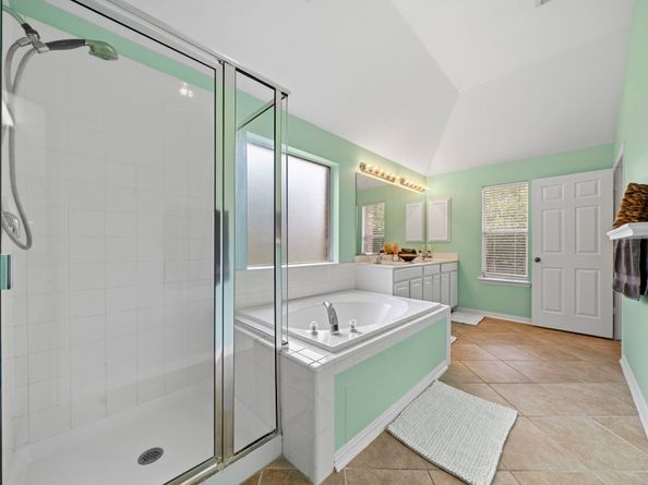 15015 Cozy Hollow Lane, Houston TX 77044