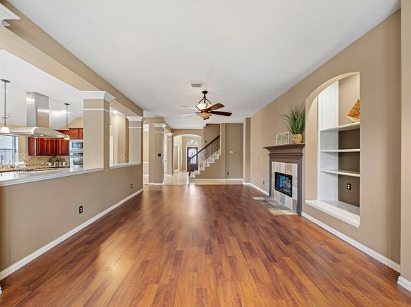 15015 Cozy Hollow Lane, Houston TX 77044