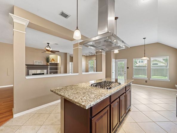 15015 Cozy Hollow Lane, Houston TX 77044