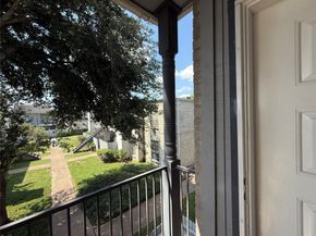 6606 De Moss Drive 804, Houston TX 77074