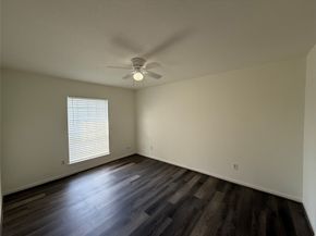 6606 De Moss Drive 804, Houston TX 77074