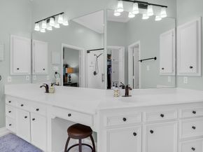2215 Shade Crest Drive, Richmond TX 77406