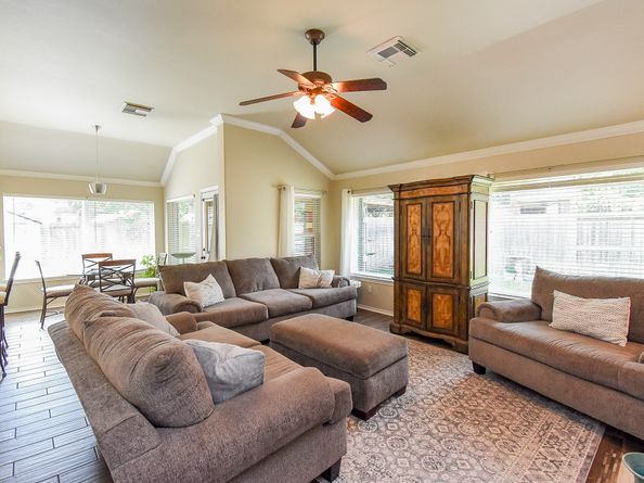 15210 Circling Hawk Court, Houston TX 77095