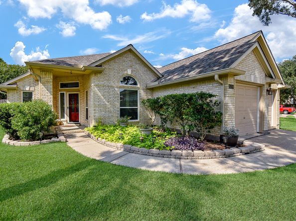 15210 Circling Hawk Court, Houston TX 77095