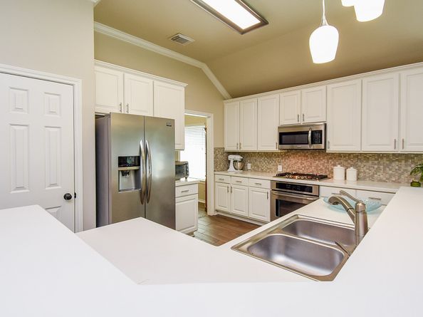 15210 Circling Hawk Court, Houston TX 77095