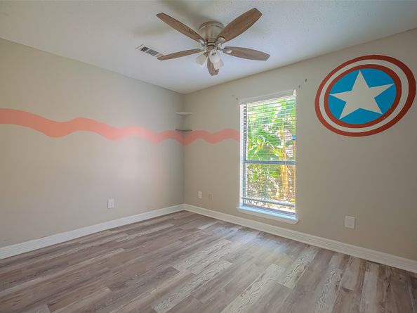 6363 Ivyknoll Drive, Houston TX 77035