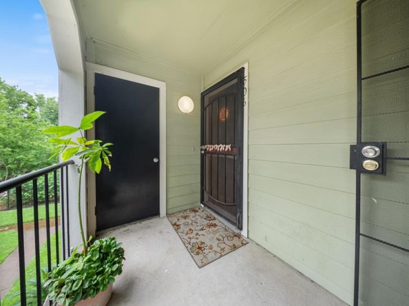 6602 Harbor Town Drive 506, Houston TX 77036