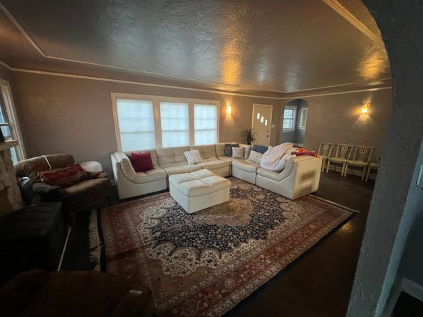 2821 Eagle Street, Houston TX 77004