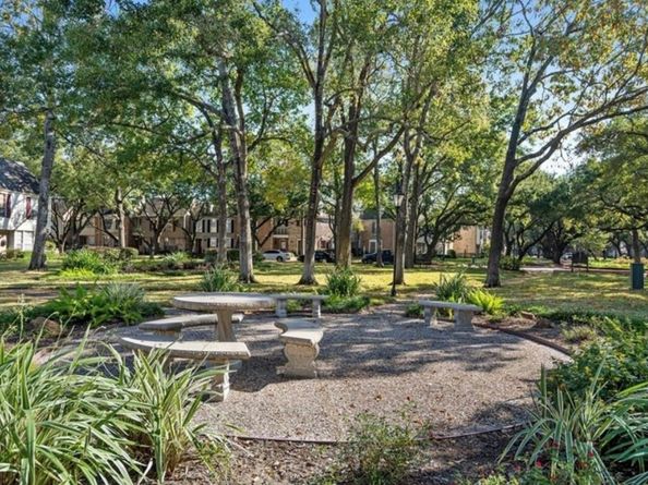 13050 Trail Hollow Drive, Houston TX 77079