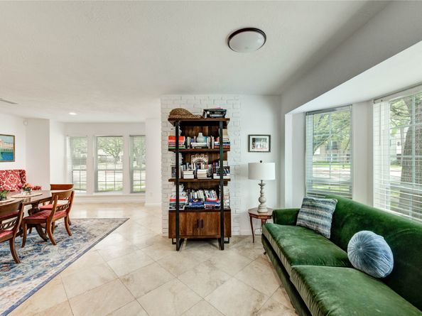 13050 Trail Hollow Drive, Houston TX 77079
