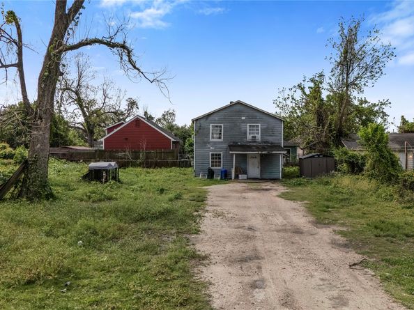 1104 Charnwood Street, Houston TX 77022