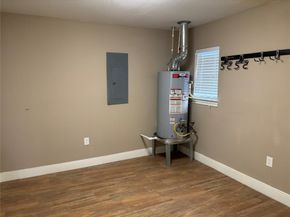 407 Terminal Street, Houston TX 77020