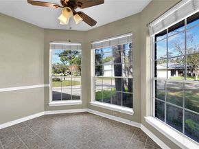 2610 Old Oak Lane, Kingwood TX 77339