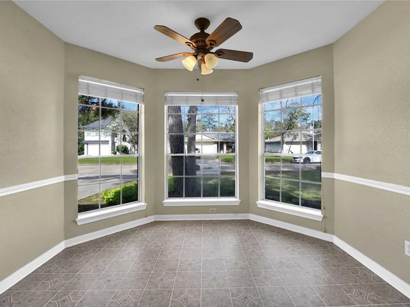 2610 Old Oak Lane, Kingwood TX 77339