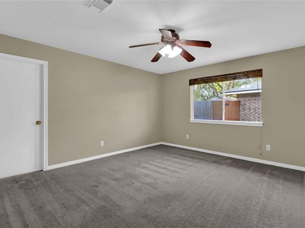 2610 Old Oak Lane, Kingwood TX 77339