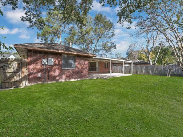2610 Old Oak Lane, Kingwood TX 77339