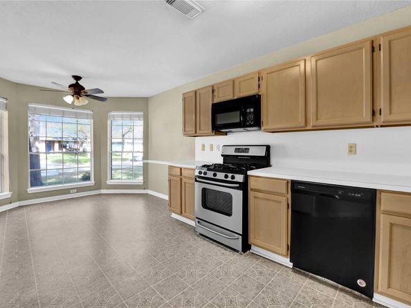 2610 Old Oak Lane, Kingwood TX 77339